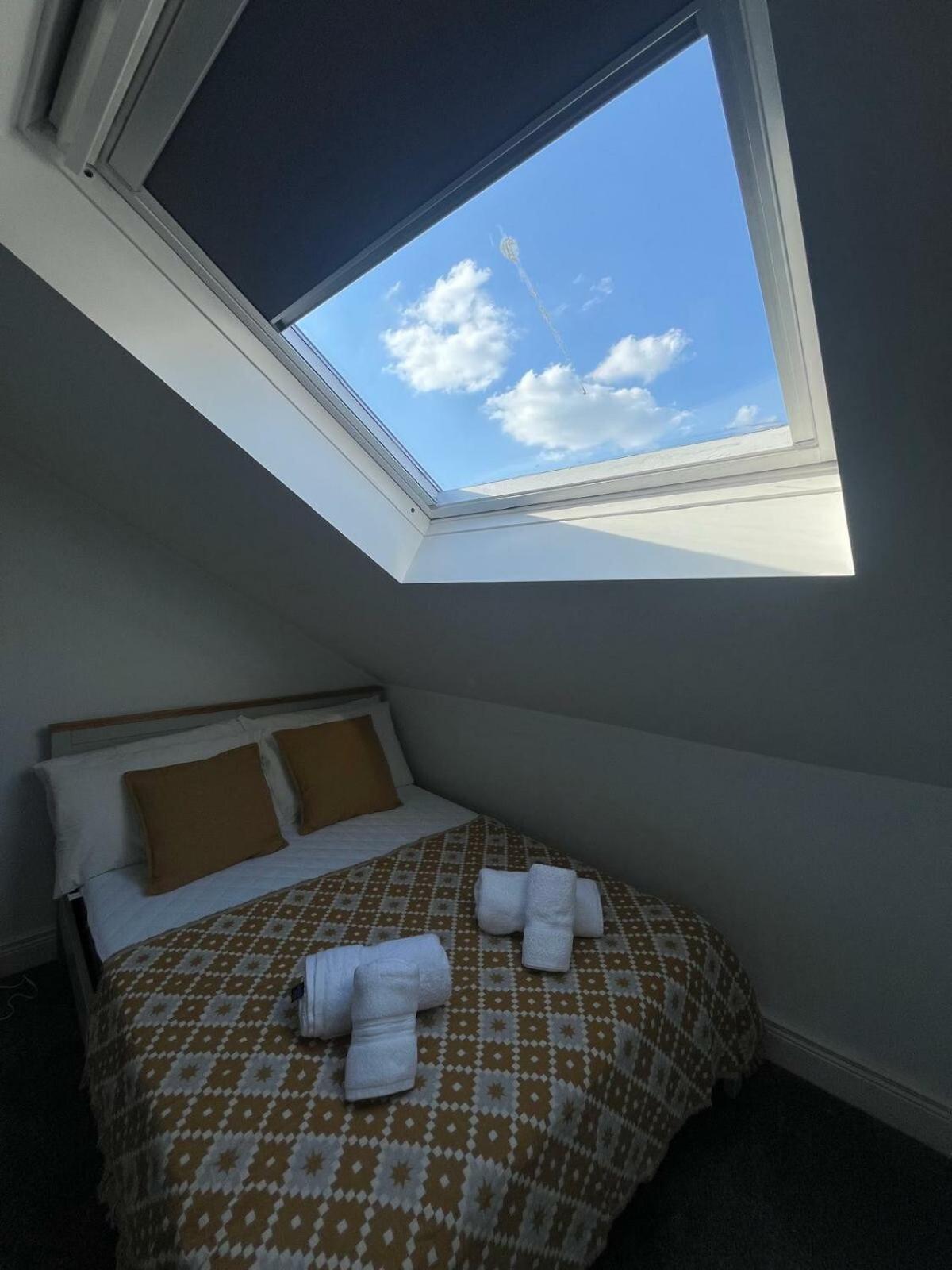Apartment 4 Fitzroy Avenue